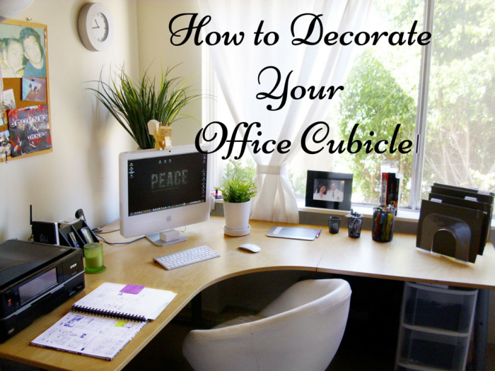 How to decorate a small work office