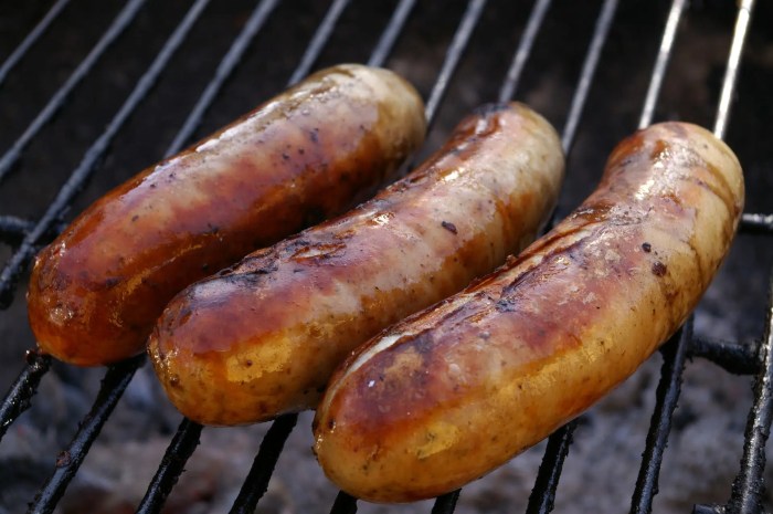 Bratwurst sausage cooking